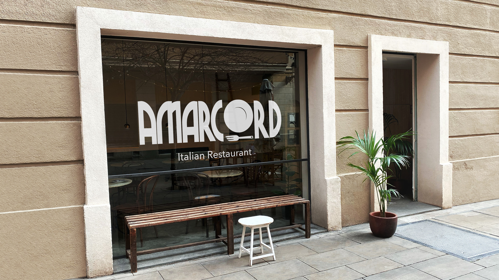 Amarcord - Branding & Menu